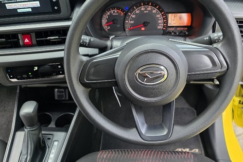 Beli mobil bekas