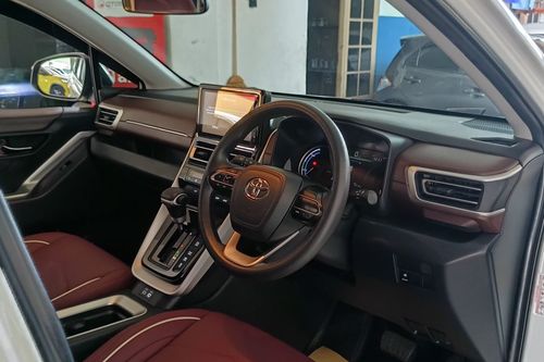 2023 Toyota Kijang Innova Zenix 2.0L G CVT bekas