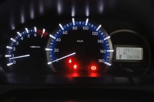 Dijual 2019 Daihatsu Xenia 1.3 X MT bekas