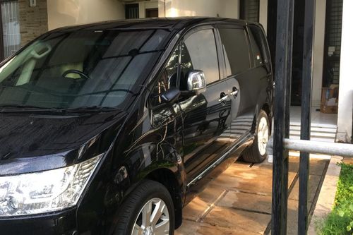 2015 Mitsubishi Delica Royal