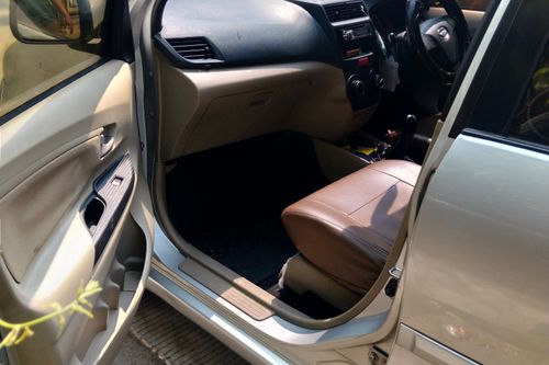 2013 Daihatsu Xenia 1.3 M MT bekas