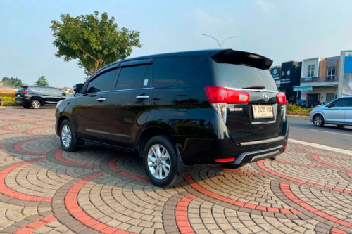 Beli mobil bekas