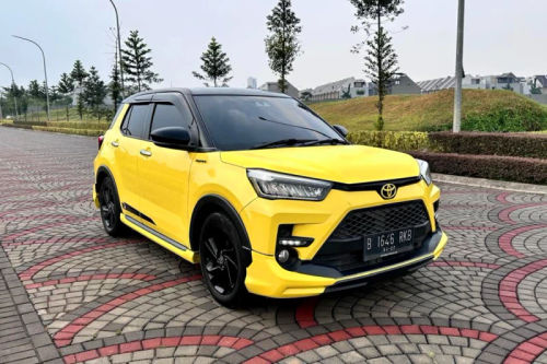 2021 Toyota Raize 1.0T GR CVT TSS TWO TONE tua