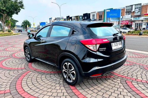 Beli mobil bekas