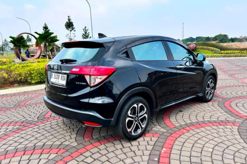 2021 Honda HRV 1.5 E AT tua
