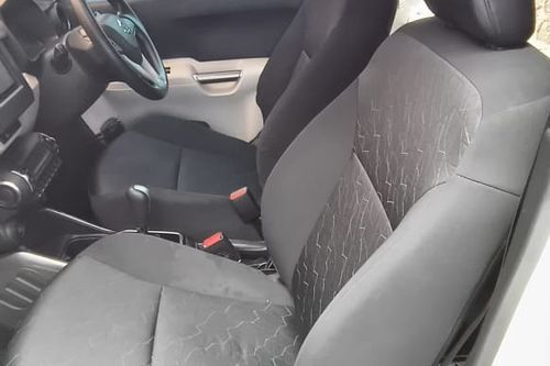 Beli mobil bekas