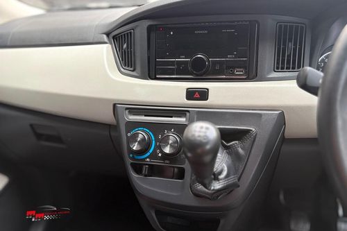 Beli mobil bekas