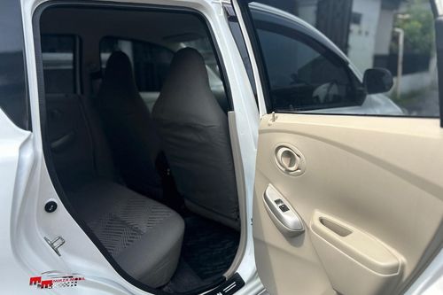 Beli mobil bekas