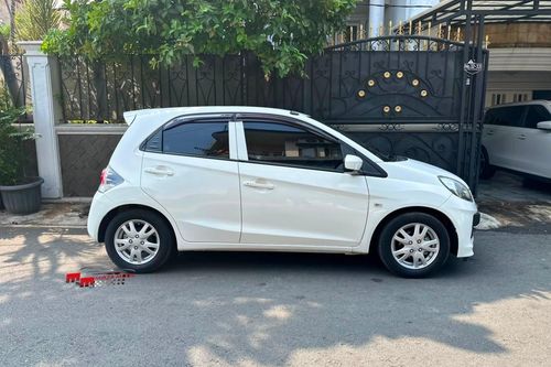 Beli mobil bekas