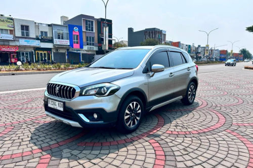 Beli mobil bekas
