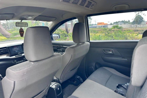 Beli mobil bekas
