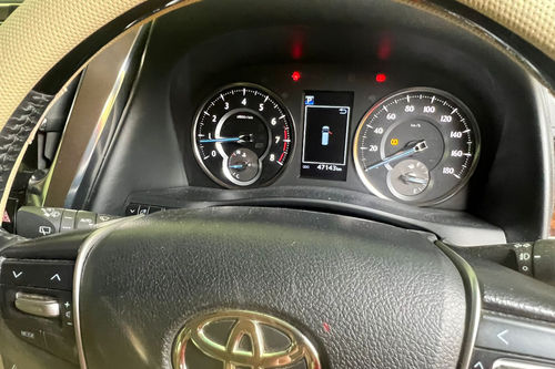 2020 Toyota Alphard  2.5 G A/T