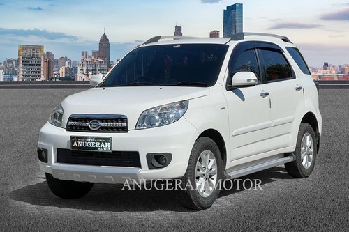 2013 Daihatsu Terios  TX MT bekas