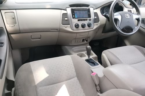2013 Toyota Kijang Innova 2.5 G AT DIESEL bekas