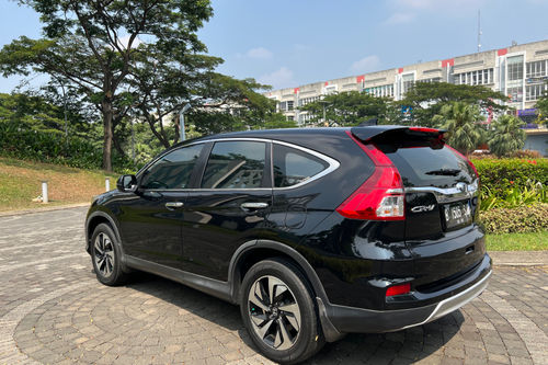 Old 2015 Honda CRV 2.4L AT FACELIFT