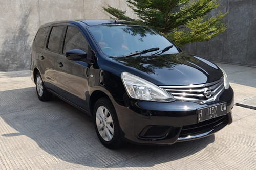 Used 2016 Nissan Grand Livina 1.5 SV MT
