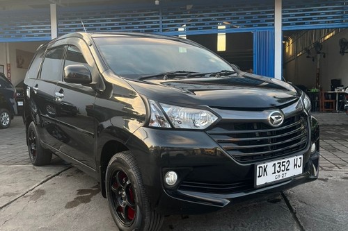 2017 Daihatsu Xenia  1.3 X MT