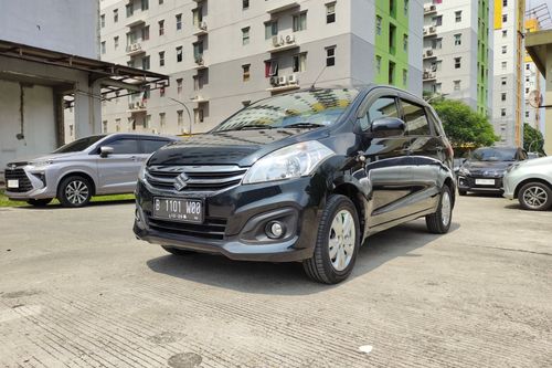 Beli mobil bekas