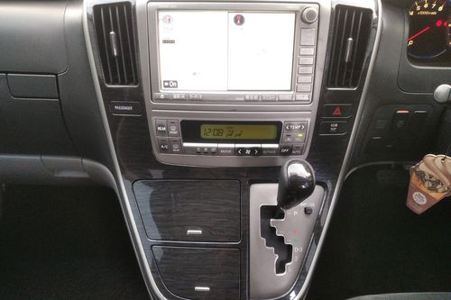 Used 2005 Toyota Alphard 2.4 S A/T MNB