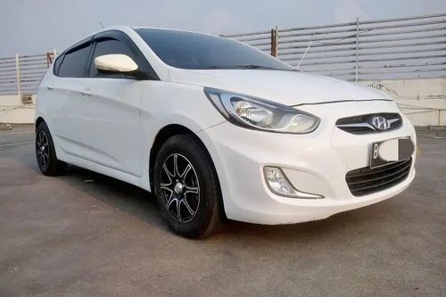 Second hand 2013 Hyundai Grand Avega 1.4 SG AT 