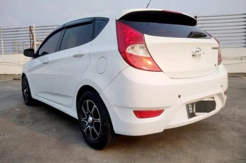 Old 2013 Hyundai Grand Avega 1.4 SG AT