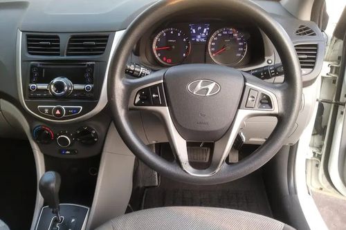 Second hand 2013 Hyundai Grand Avega 1.4 SG AT 