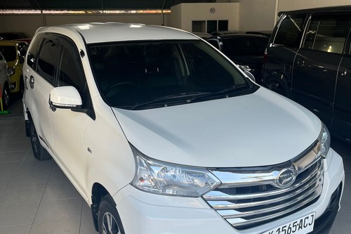 2017 Daihatsu Xenia  1.3 R MT