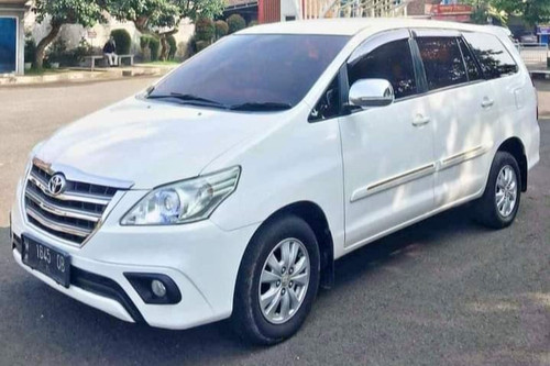 2014 Toyota Innova DIESEL G 2.4 AT