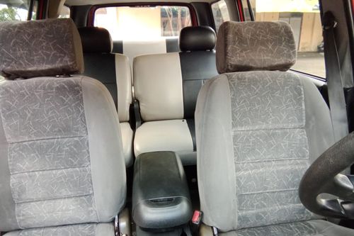 Old 2006 Isuzu Panther GRAND TOURING
