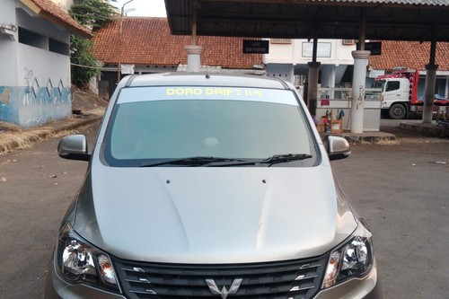 2022 Wuling Confero 1.5 DB bekas