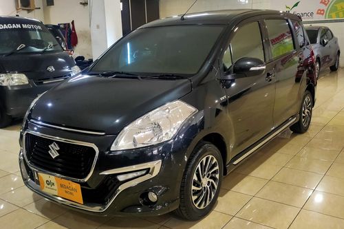 Beli mobil bekas