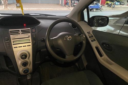 2008 Toyota Yaris J 1.5L AT bekas