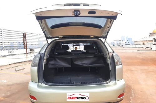 Used 2004 Toyota Harrier 3.0 300G AT