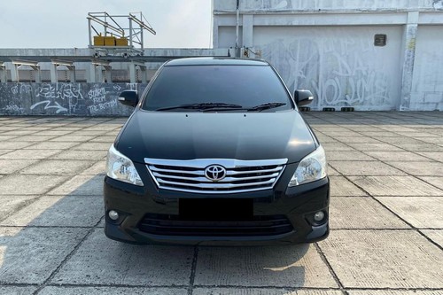 2012 Toyota Kijang Innova 2.0 V AT