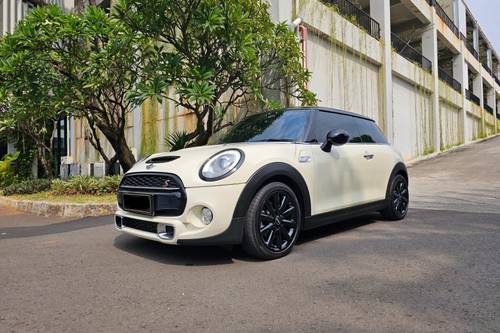 2015 MINI Cooper S COUPE JCW 2012 bekas