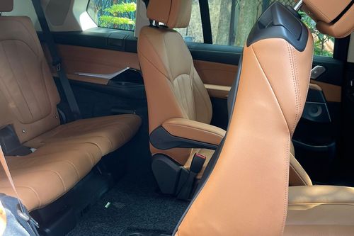 2022 BMW X7 xDrive40i Opulence bekas
