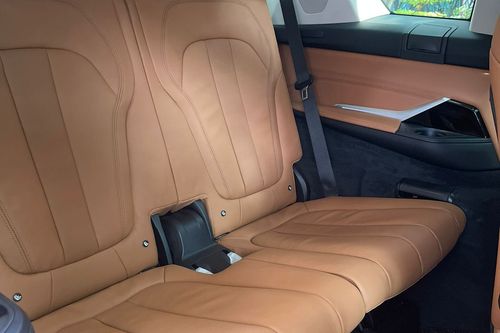 Beli mobil bekas