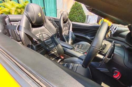2015 Ferrari California T 4.3 AT bekas