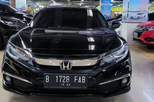 Second hand 2019 Honda Civic 1.5L ES 
