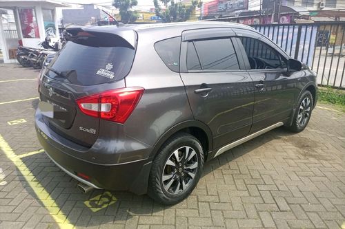 Beli mobil bekas