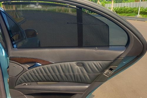 2003 Mercedes Benz E-Class E240At bekas