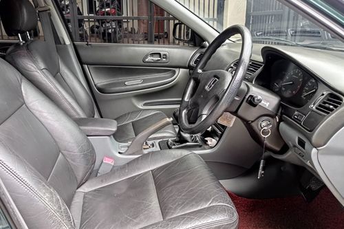 1994 Honda Accord VTI 2.4L MT bekas