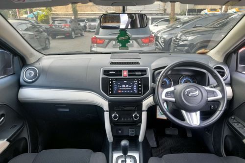 Beli mobil bekas
