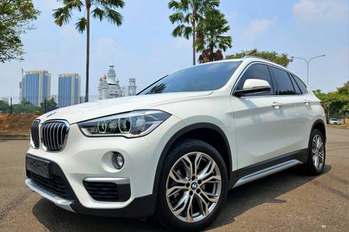 2019 BMW X1  sDrive18i xLine