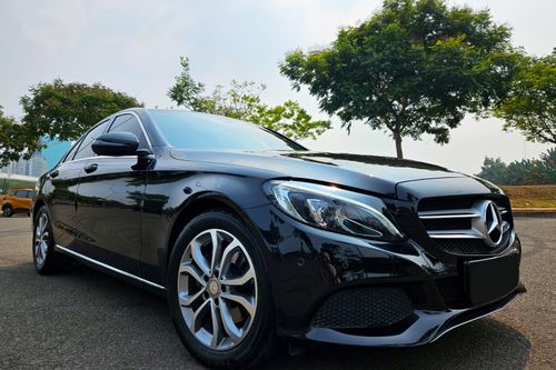 2nd Hand 2015 Mercedes Benz C-Class Sedan C 200 Avantgarde Line