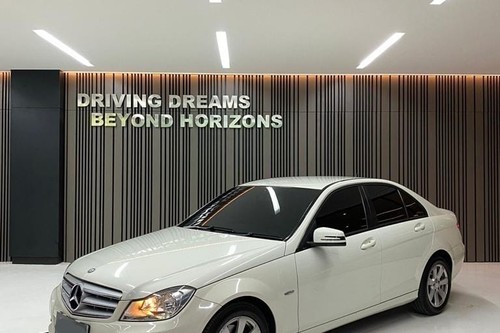 2012 Mercedes Benz C-Class  C 200 CGI CLASSIC bekas