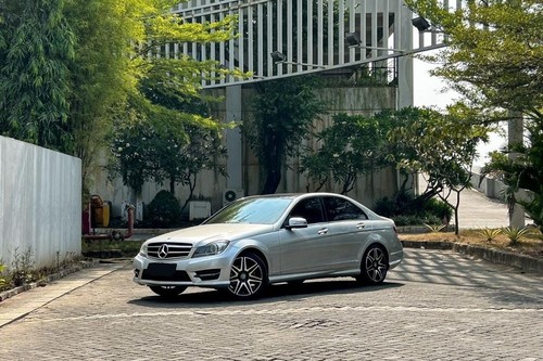 2013 Mercedes Benz C-Class  C250 bekas