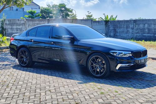 2018 BMW 5 Series Sedan 530i Luxury