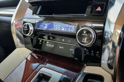 Used 2015 Toyota Alphard G 2.5 AT