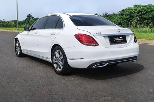 Used 2015 Mercedes Benz C-Class Sedan C 200 CGI Avantgarde